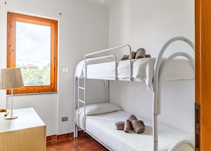 Guesthost - Lovely Near Pelosa W Parking! Appartamento