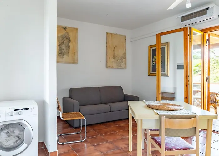 Guesthost - Lovely Near Pelosa W Parking! Appartamento *